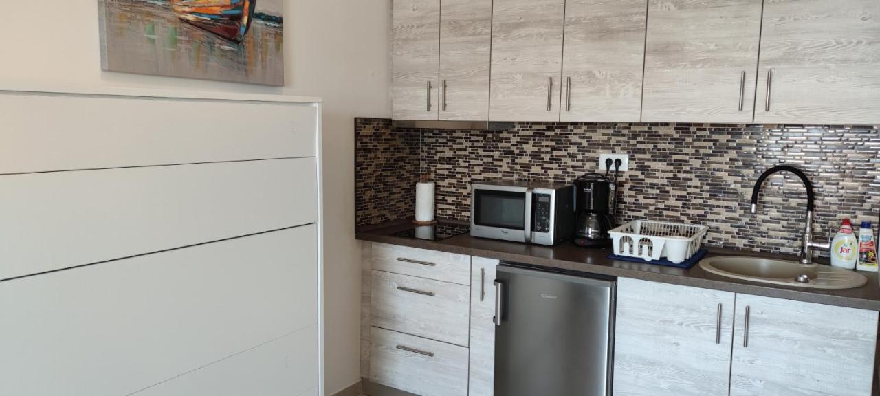 Studio Apartment נובי ווינודולסקי מראה חיצוני תמונה